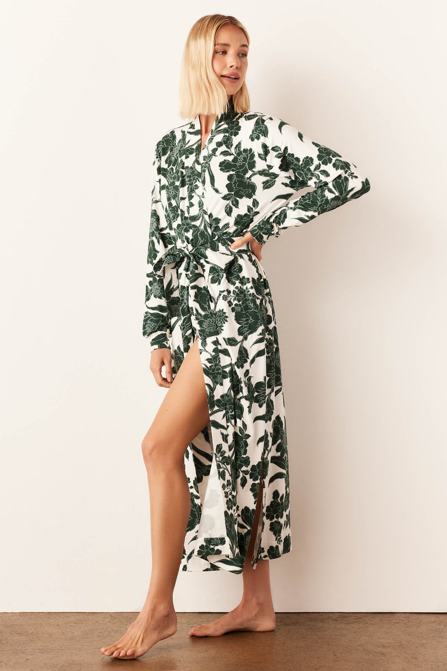Skyler Cloud Jersey Banded Long Robe in Emerald Floral