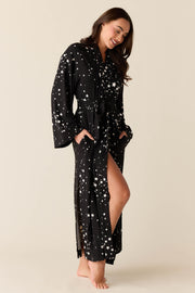 Kaia Cloud Jersey Kimono Robe in Black Stars