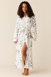 Kaia Cloud Jersey Kimono Robe in White Stars