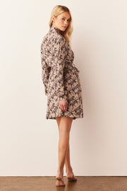 Quinn Cloud Jersey Banded Short Robe in Chai
