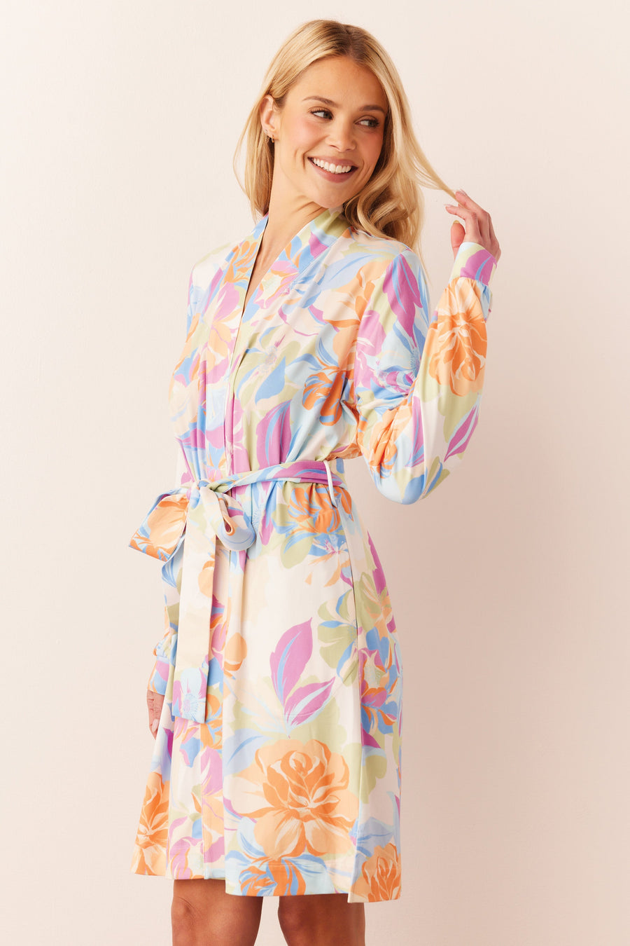Quinn Cloud Jersey Banded Short Robe in Dreamscape