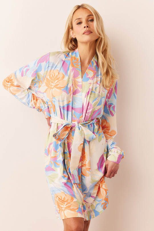Quinn Cloud Jersey Banded Short Robe in Dreamscape