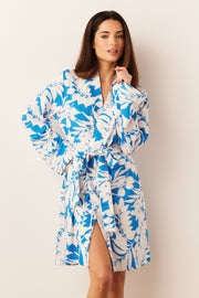 Meadow Cloud Jersey Classic Short Robe in Serene