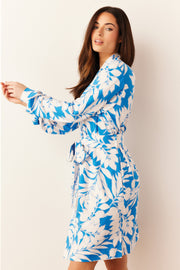 Quinn Cloud Jersey Banded Short Robe in Serene