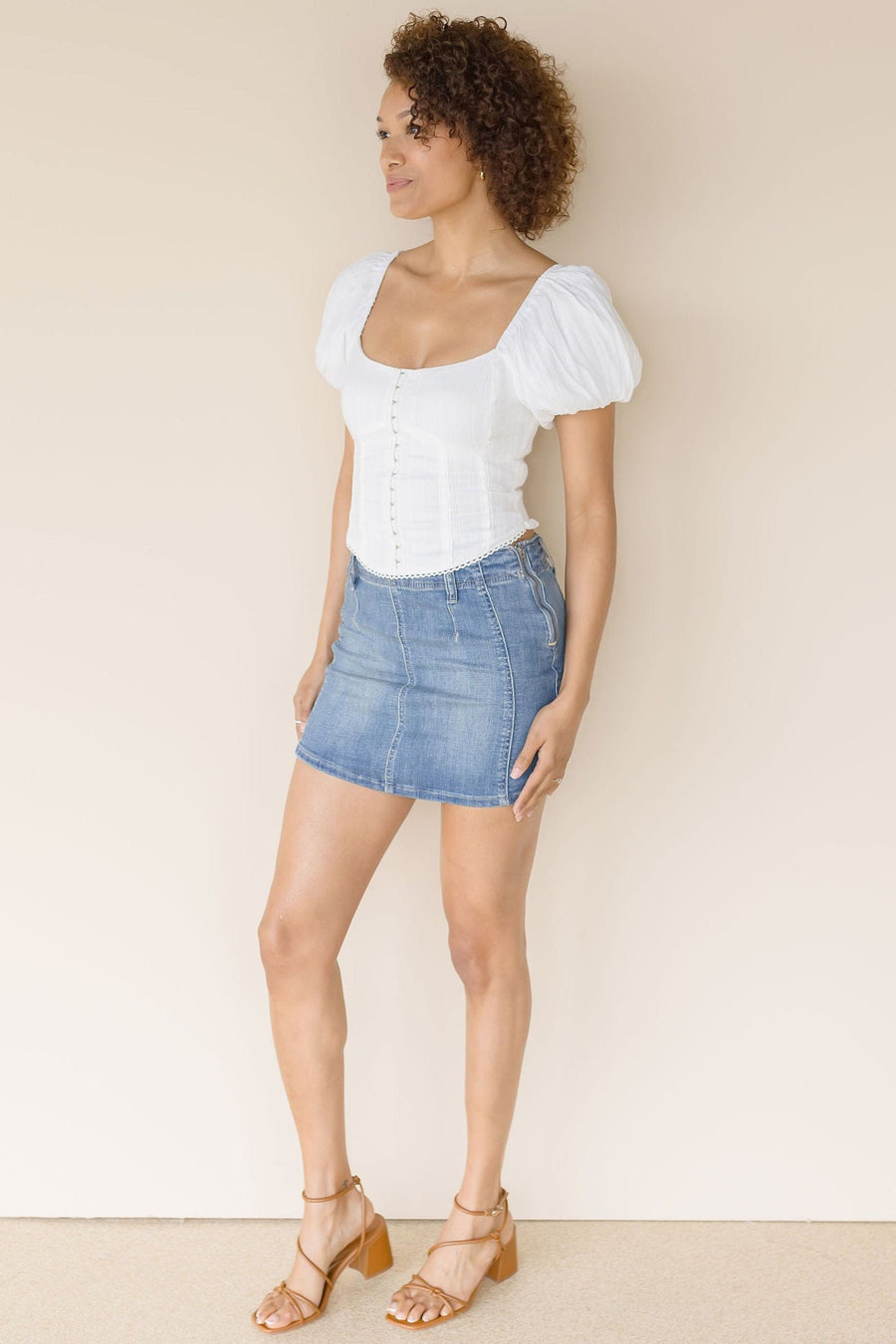 Arisa Top