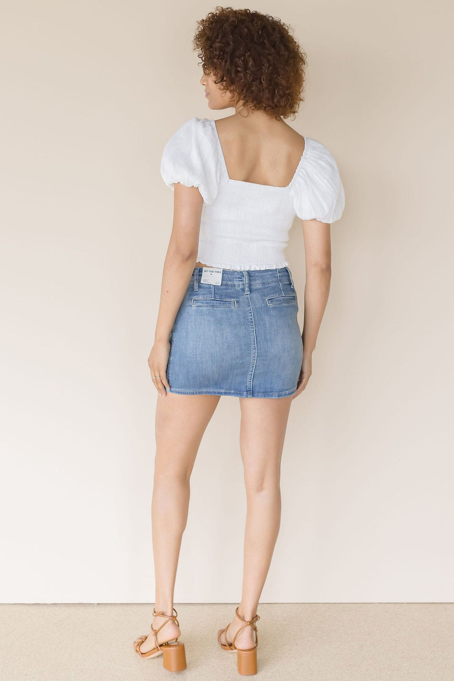 Arisa Top