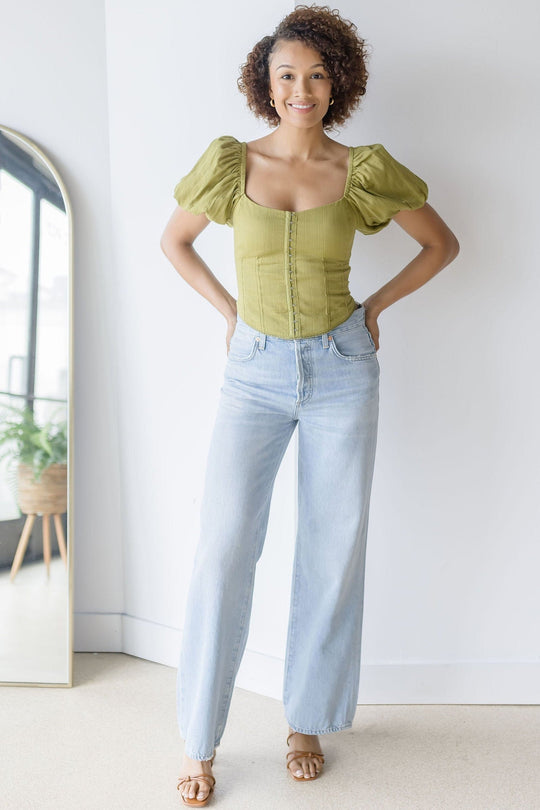 Arisa Top