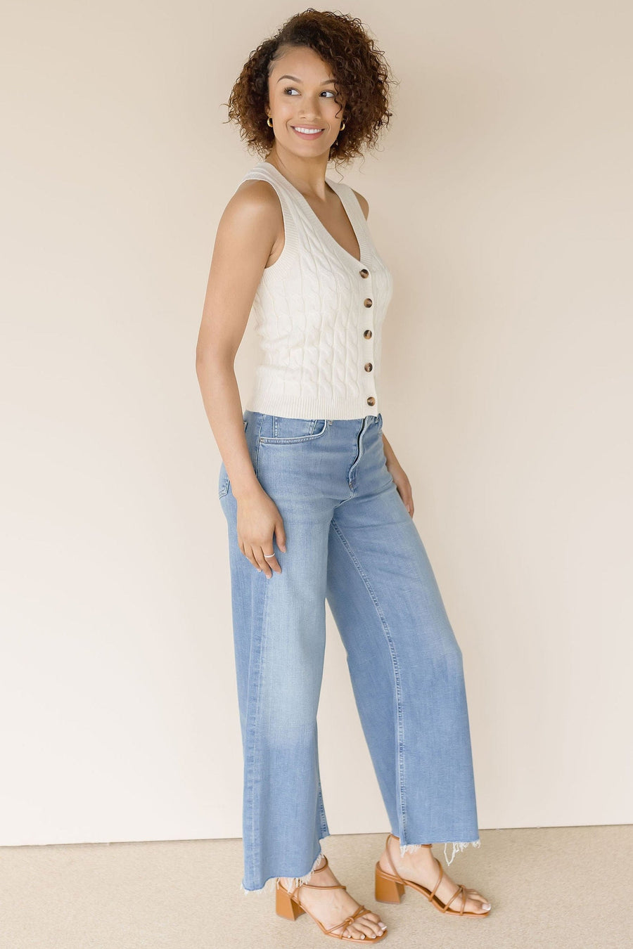 Giselle Vest