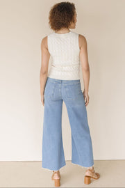 Giselle Vest