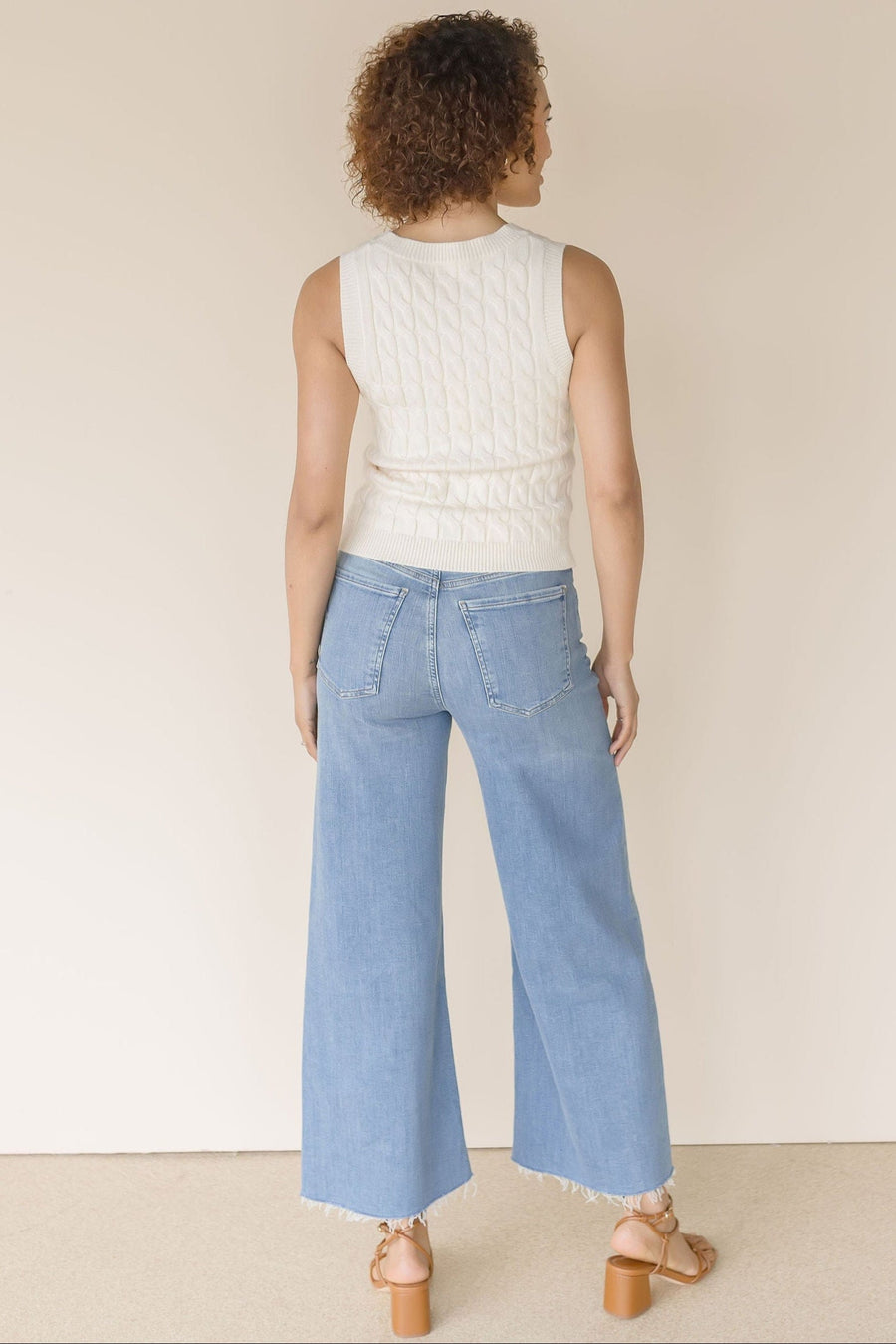 Giselle Vest