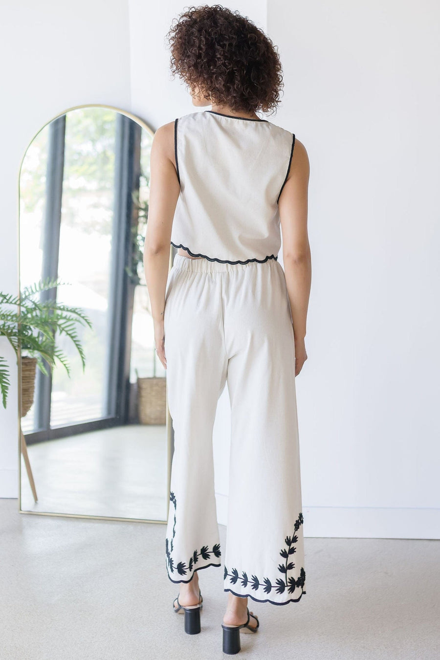 Dahlia Embroidered Vest